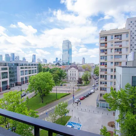 Amazing View And Great Location. Ratusz Arsenal. Варшава