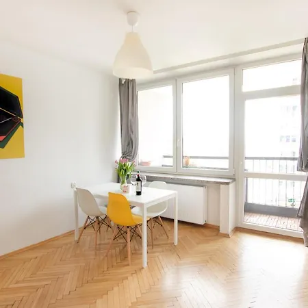 Amazing View And Great Location. Ratusz Arsenal. *